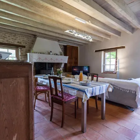 Lou Bin Casa de Férias