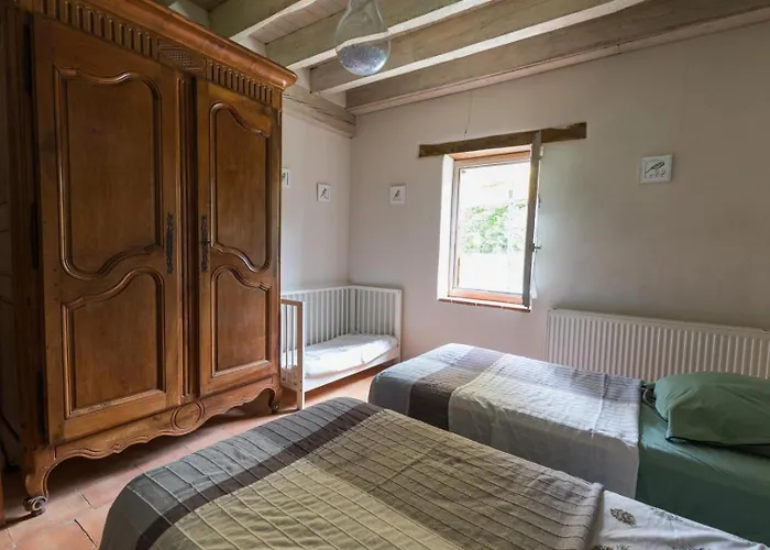 Lou Bin Prázdninový dům